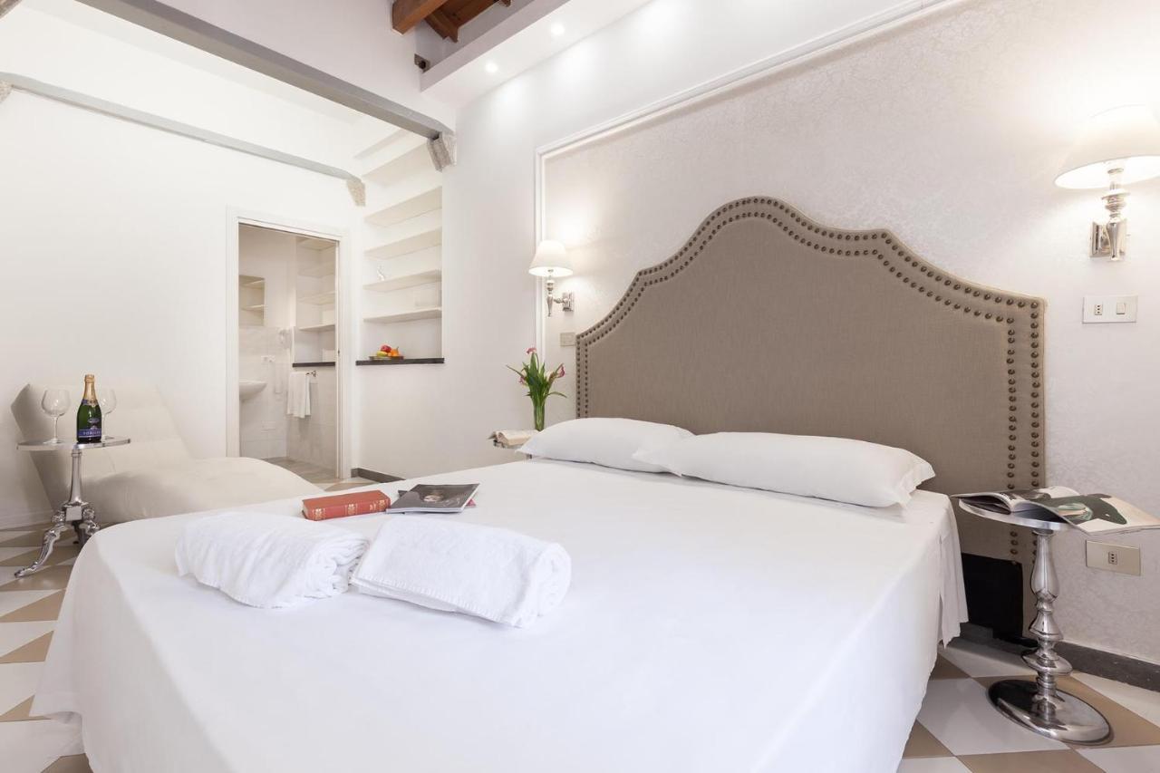 San Giacomo Rooms กาญารี ภายนอก รูปภาพ