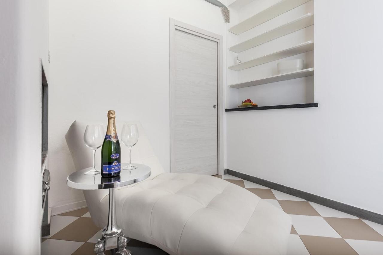 San Giacomo Rooms กาญารี ภายนอก รูปภาพ